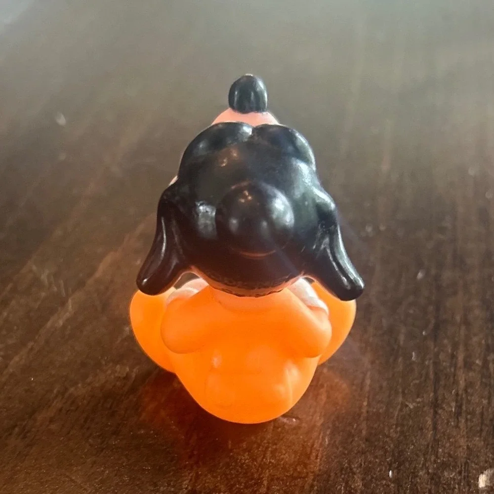 Vintage Disney Goofy Figurine Orange PVC Miniature Toy Kids Retro Cartoon‎ Fun